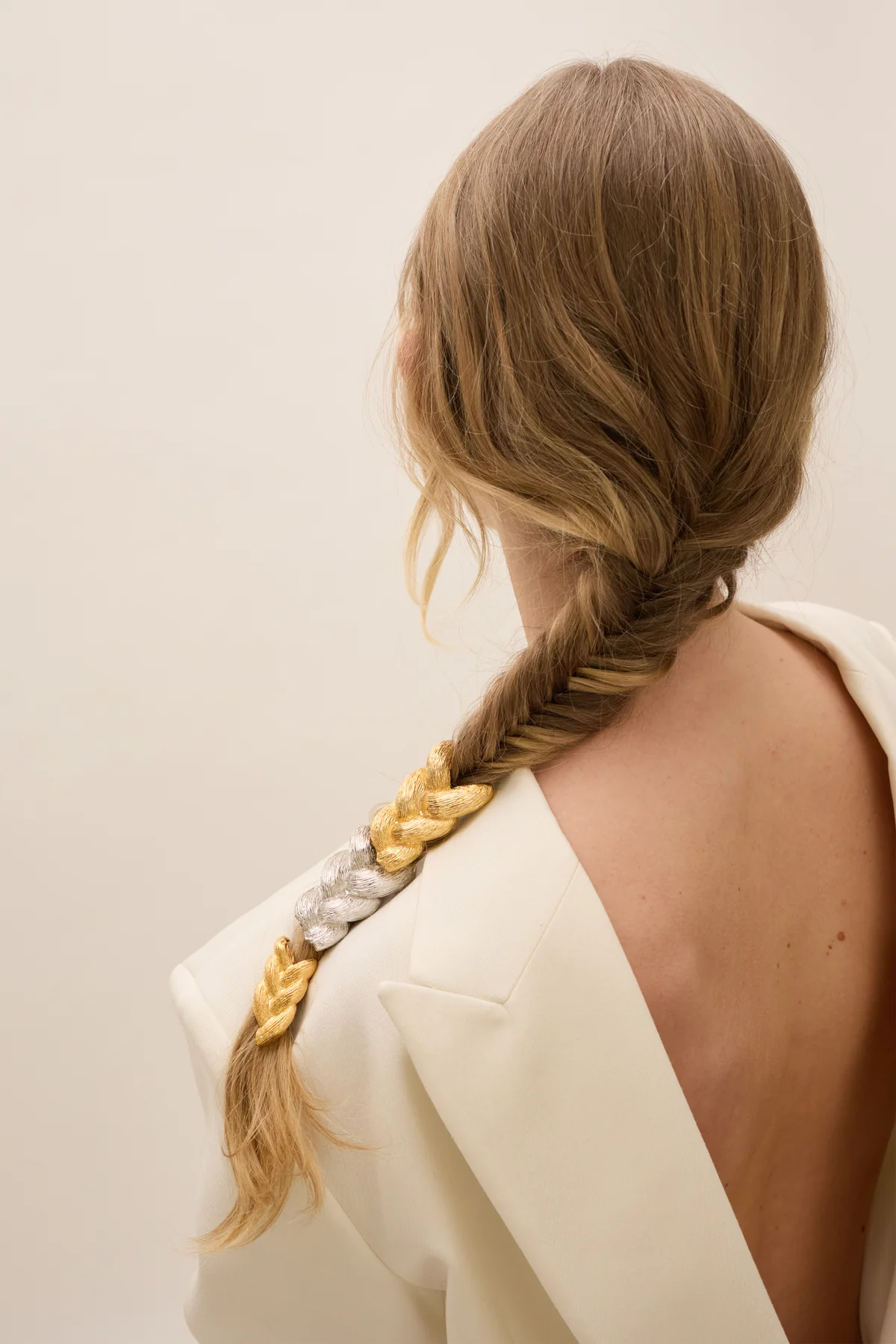 Sculptural Elegance for Every Occasion